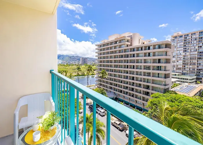 Cozy Waikiki Studio At Aqua Aloha Surf